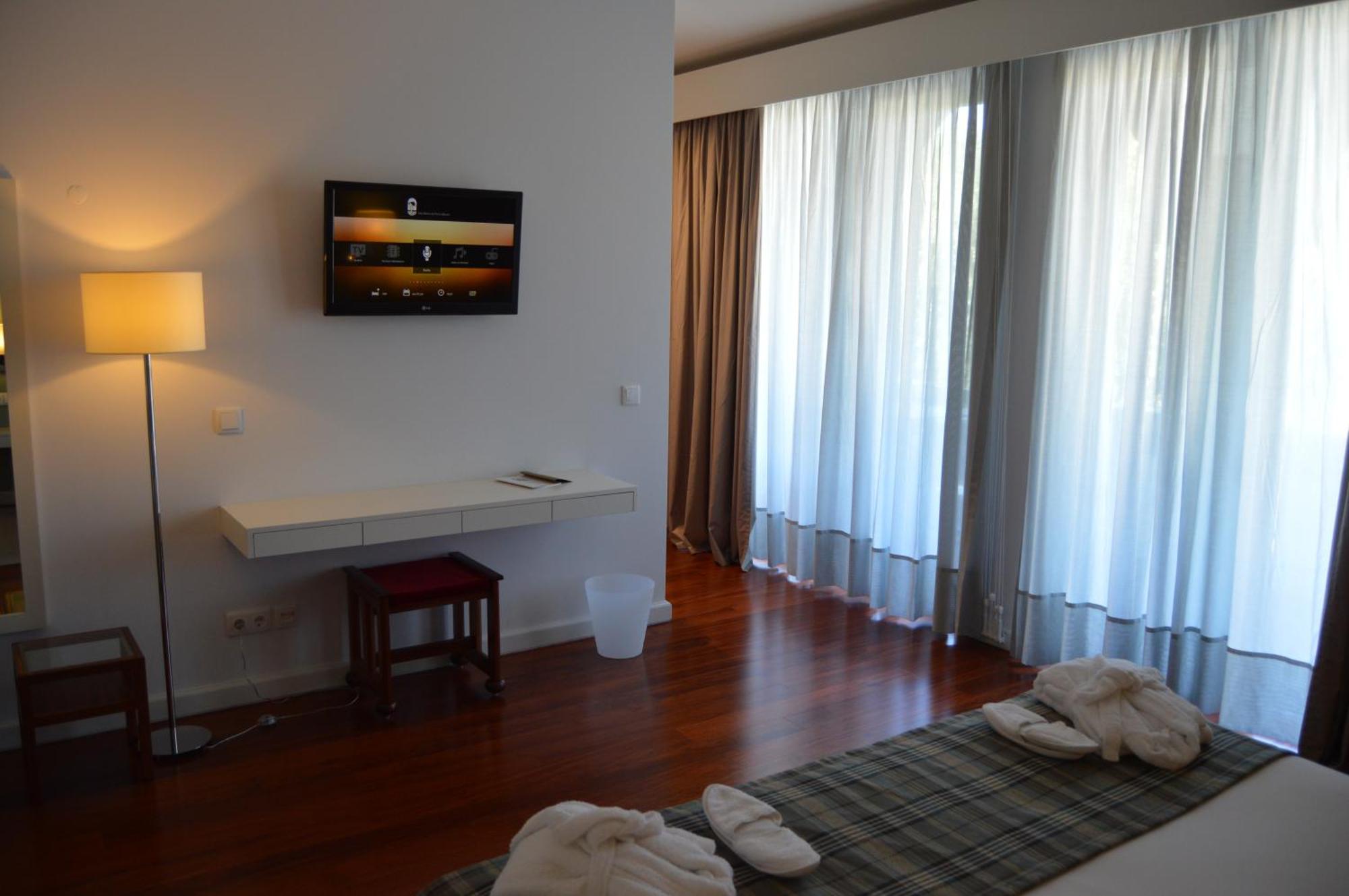 Hotel Sao Bento Da Porta Aberta & Spa Geres Room photo